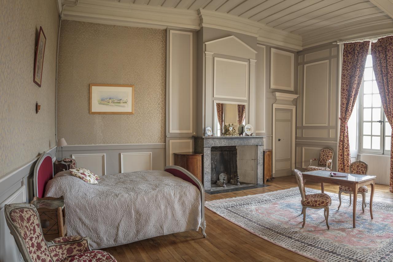 Chambres D'Hotes Au Chateau De Gizeux ภายนอก รูปภาพ